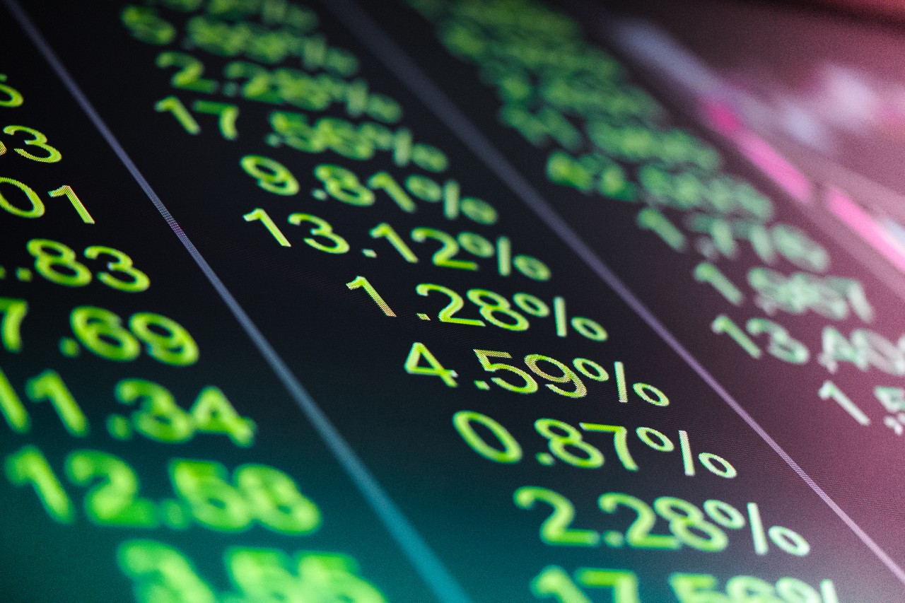 How to Improve Algo Trading Win Rate with ML and Backtesting